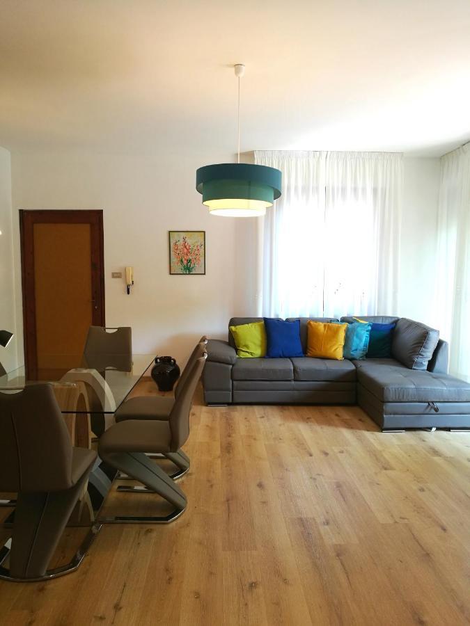 Darina - Immobiliare Azzurra Apartman Lazise Kültér fotó